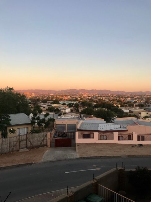 Das Abendlicht und der Ausblick über Windhoek wird mir fehlen 