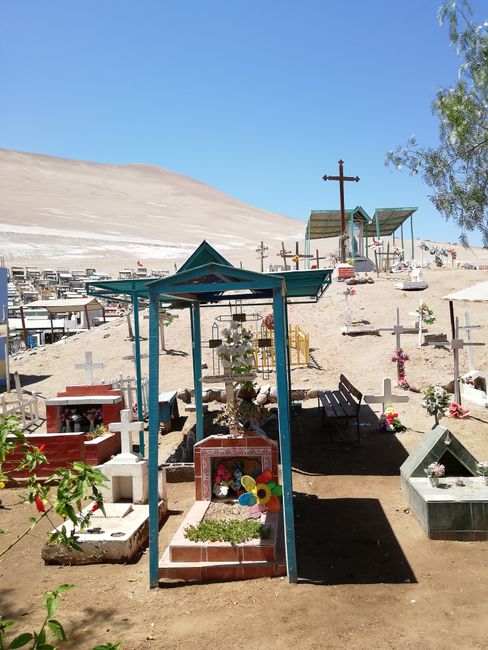 Friedhof in der Atacama Wüste 