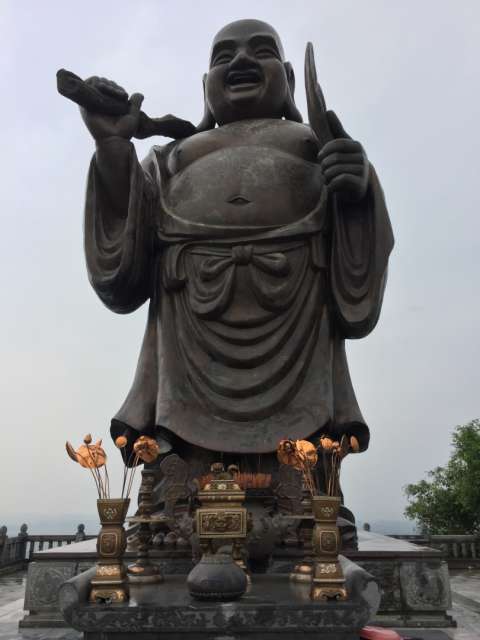 Impressive Buddha statue