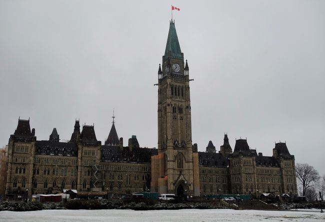 Parlement du Canada - la tour de la Victoire et de la Paix (clocher)