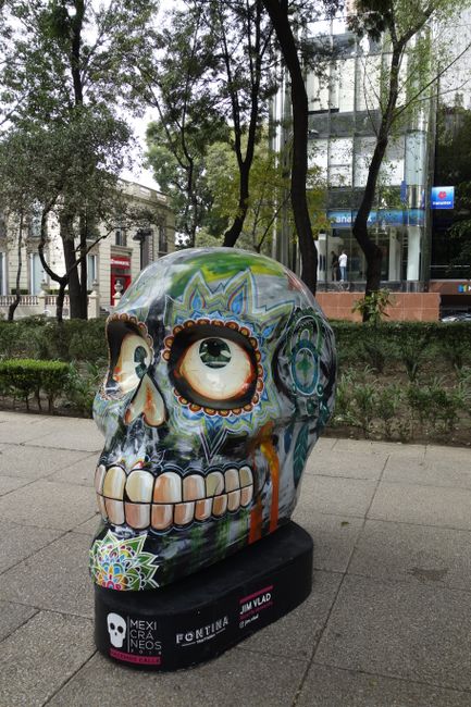Street art - Paseo de la Reforma
