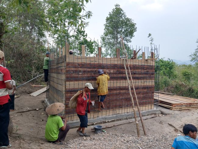 unser kleines Hilfsprojekt in Laos