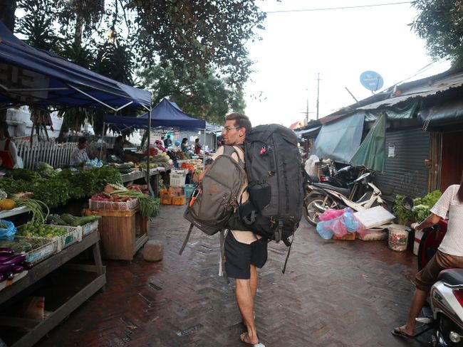 Fürs Visum nach Luang Prabang (Tag 76 + 77 der Weltreise)