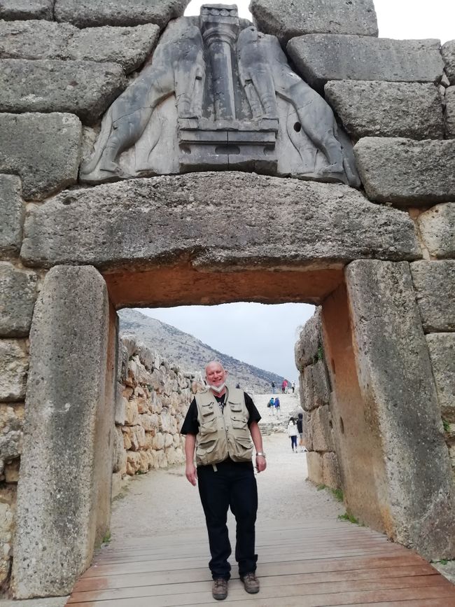 The pirate comes out of his cave, Mycenae