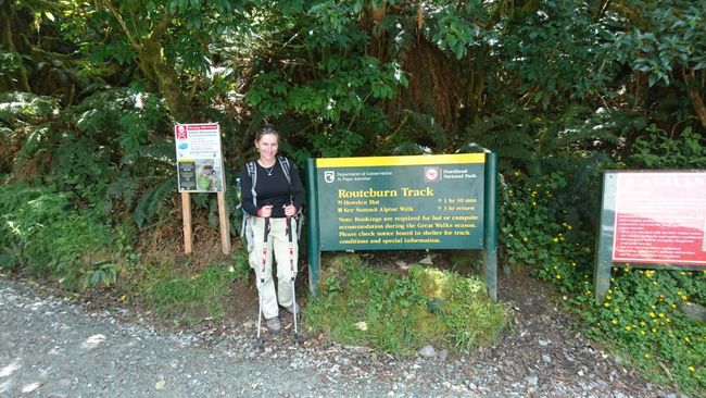 Day hike on the Routeburn Track