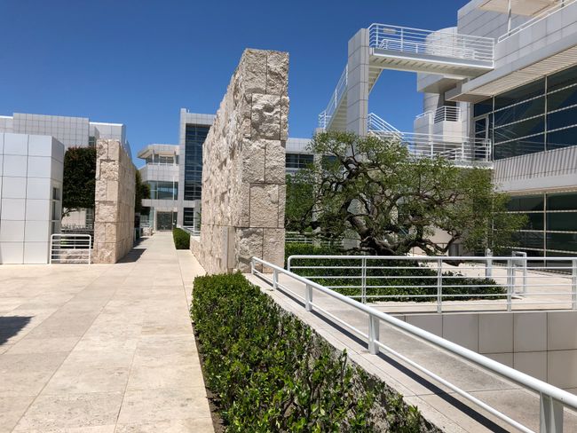 Tag 4 - Getty Center et Surfing!!