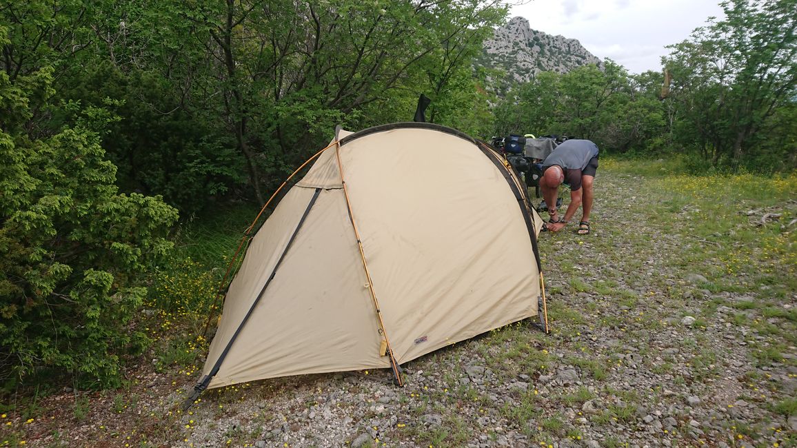 Croatia: Wild campsite where the downwind surprised us