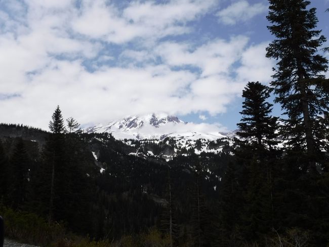 Mt. Rainier ukat juk’ampinaka