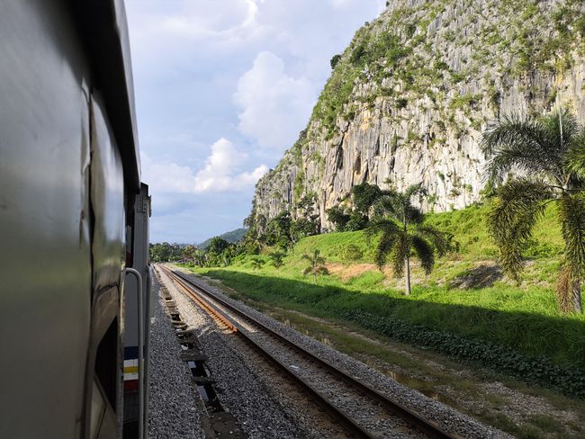 Jungle Train: Going across Malaysia by train