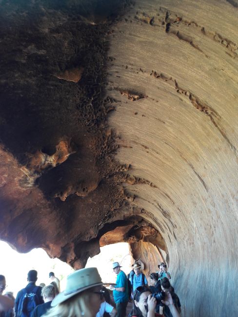 Cave am Uluru 