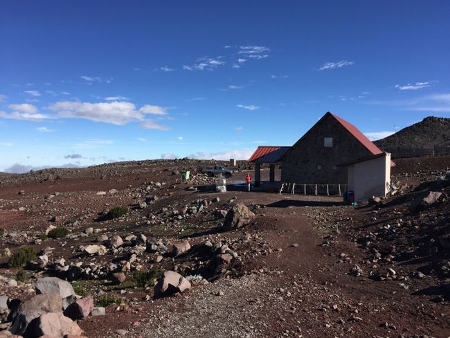 Refuge at Chimborazo at 4,600 m and start point