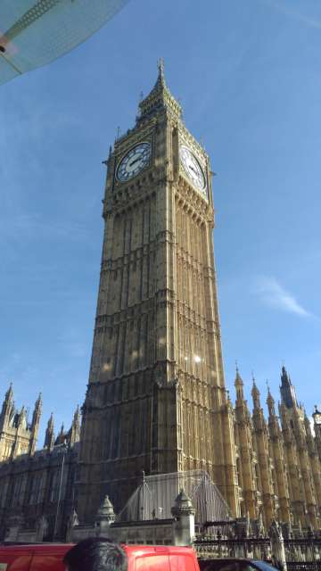 Big Ben in pure sunshine