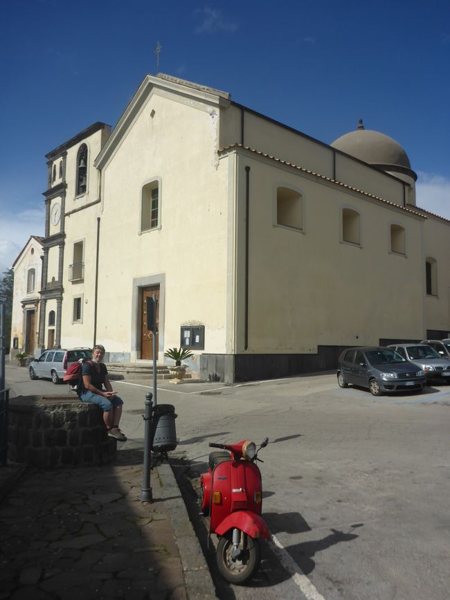 Kirchplatz von Torca