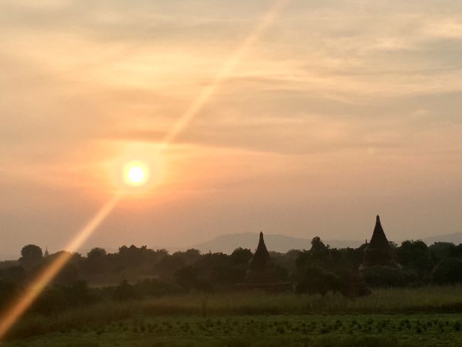 Mount Popa, Bagan