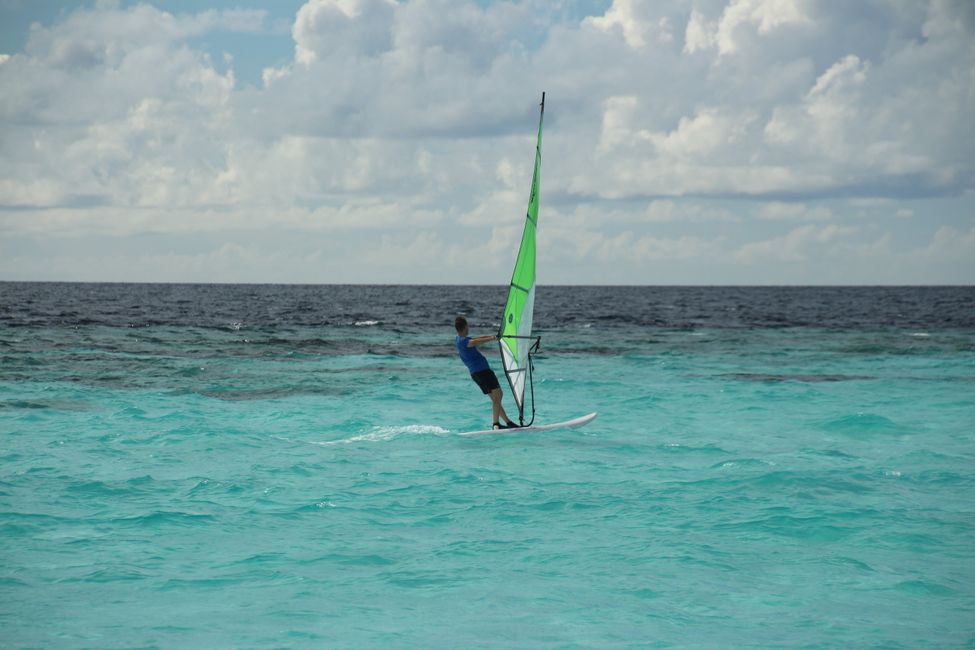 Malediven Tag 7 - Surfen bei Sonnenschein