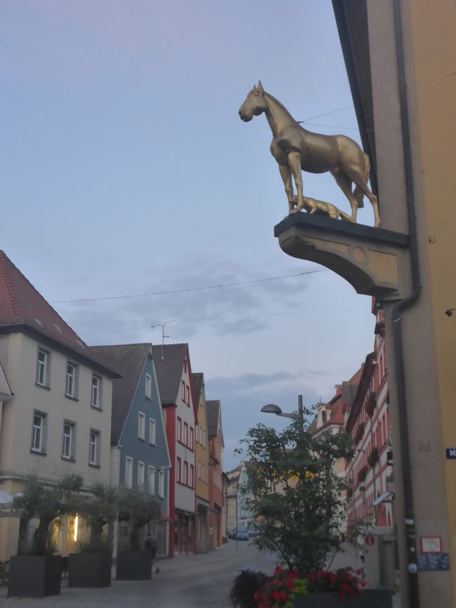 Ellwangen a la última luz del día