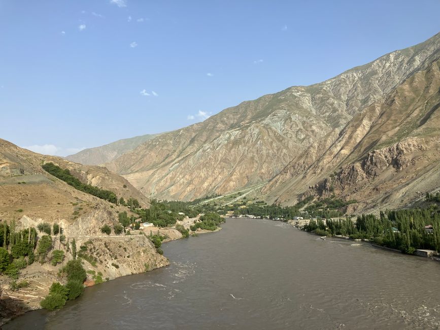 Tajikistan: ຂັບລົດໄປ Pamirs - ເຄິ່ງທາງ / ສ່ວນທໍາອິດ