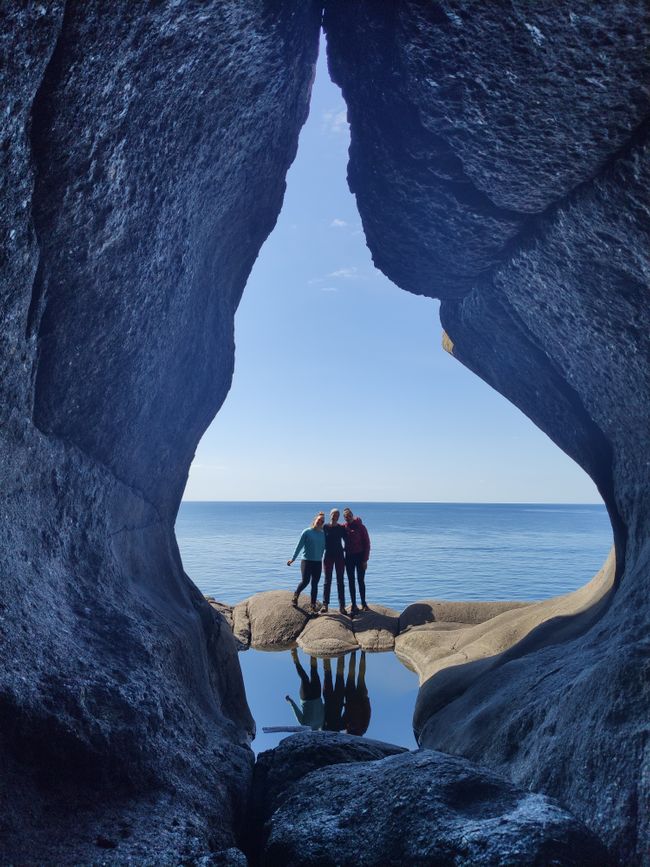 Brufjell Caves