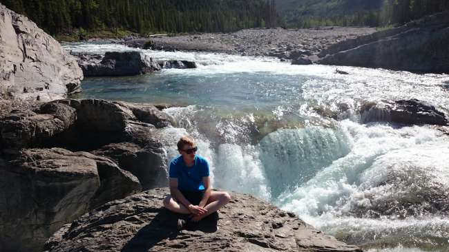 Elbow Falls on a perfect weather