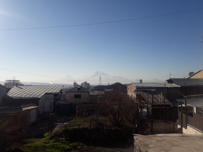 der Ararat am Horizont