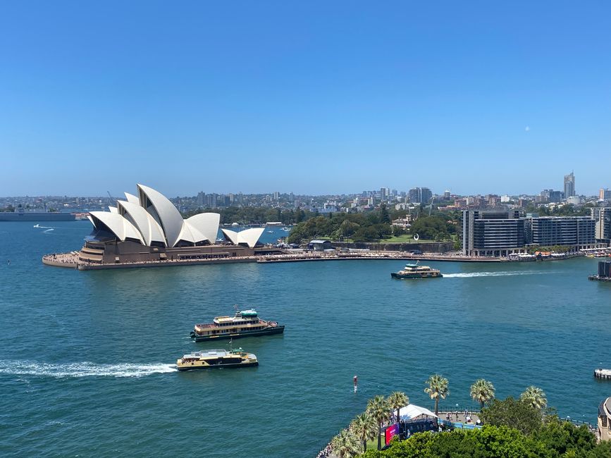 Blick von der Sydney Harbour Bridge