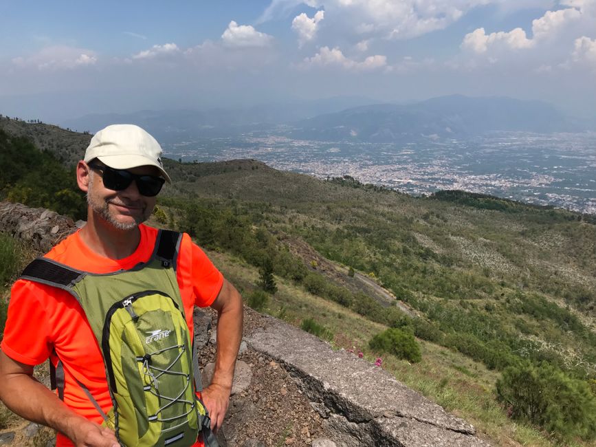 Trip to Napoli with hike to Vesuvius