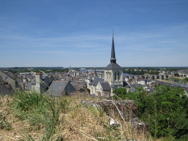 Lingê paşîn: Île de Ré, başûrê Brittany, Loire Valley, Strasbourg û mal