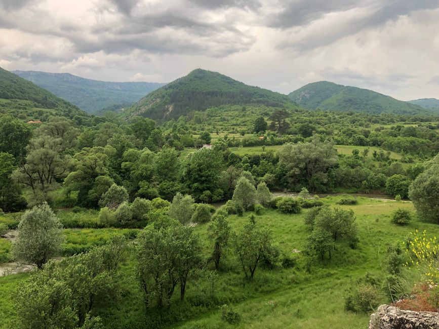 Sırbistan'ın doğusu ve Bulgaristan'ın batısı