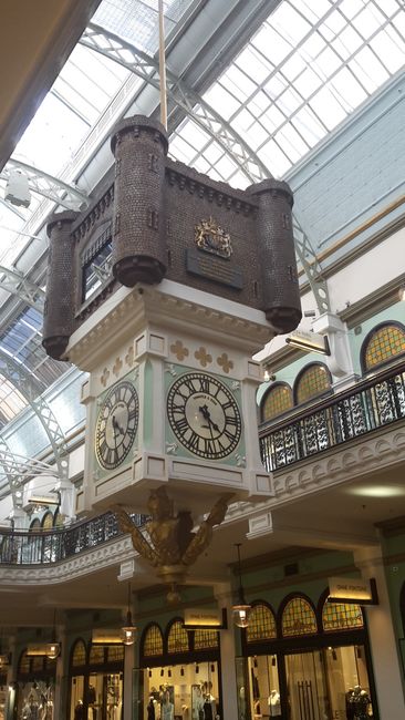 Queen Victoria Building or how to spend an entire afternoon looking at way too expensive things