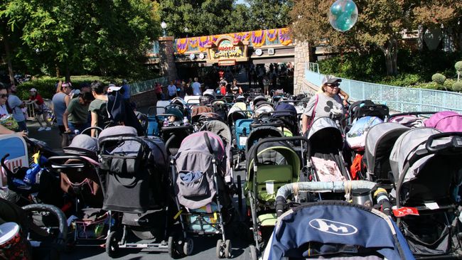 Disneyland - Stroller Parking
