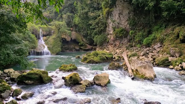 Unplanned trip to Guatemala - Adventure Semuc Champey