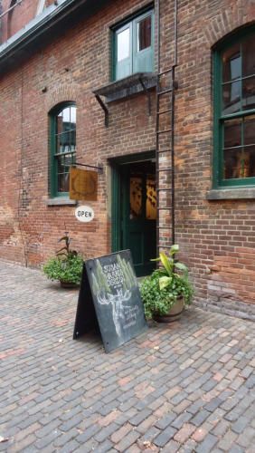 The Distillery District Tag 6