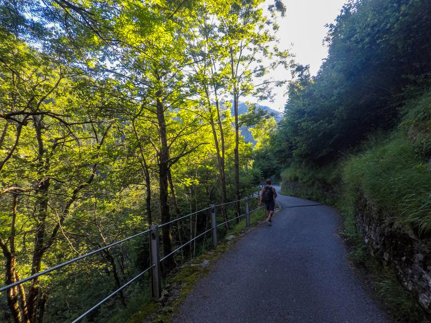 Motorcycle Tour in Ticino (Russo, Onsernone)