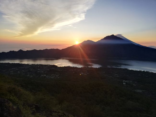 Sonnenaufgang am Mount Batur 