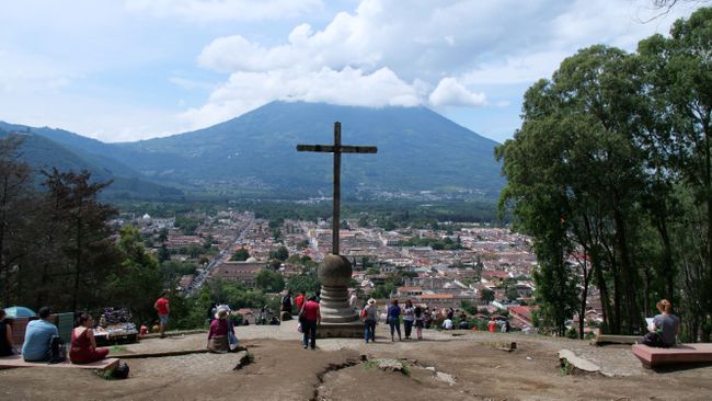 Cerro de la Cruz - view of the Iglesia la Merced