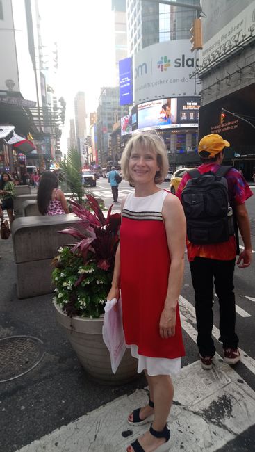 Day 8 (Monday, July 15) - Breakfast in the Upper East Side - Central Park - Guggenheim Museum - Grand Central Terminal - Bryant Park - Broadway