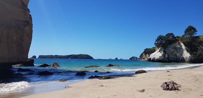 Hot Water Beach and Cathedral Cove