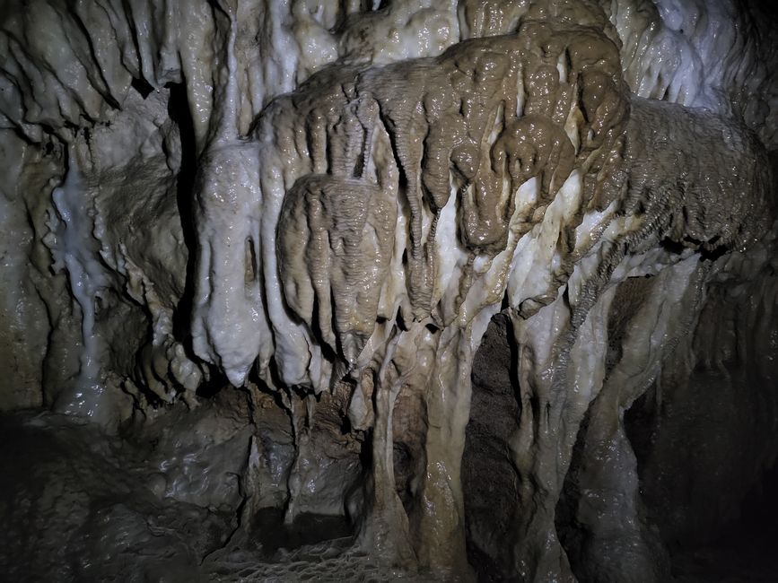 Die Clifden Höhlen 