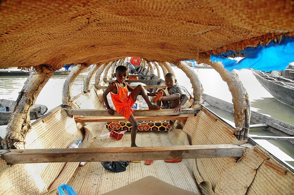 Among the fishermen nomads in Niger in Mopti