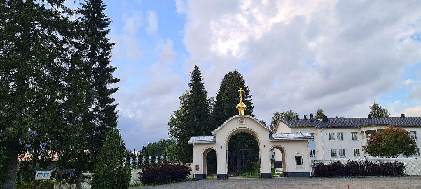 Eingang zum Valamo Kloster 