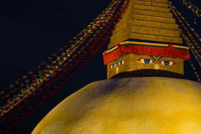 The stupa is located along the ancient trade route between the Kathmandu Valley and Tibet. Today, it forms the center of the Tibetan-influenced district.