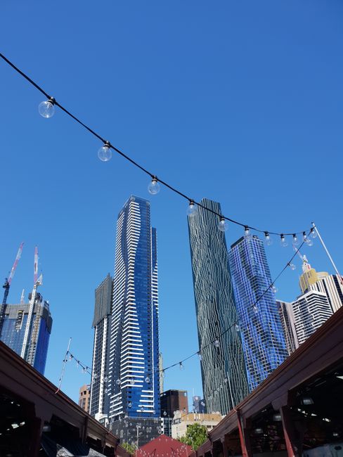 Ein Teil Melbourne's Skyline am Queen Victoria Market