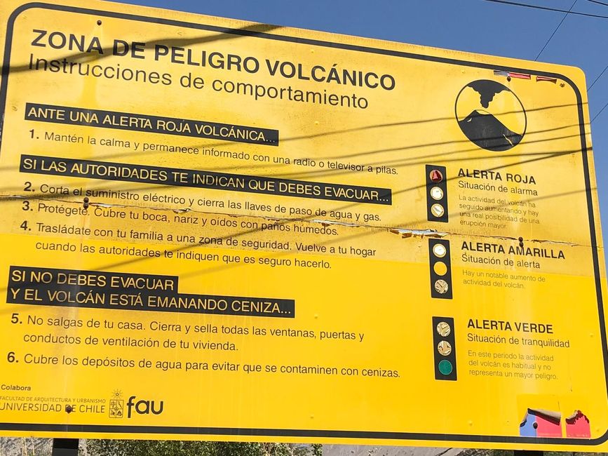 Warnschilder in Vulkannähe