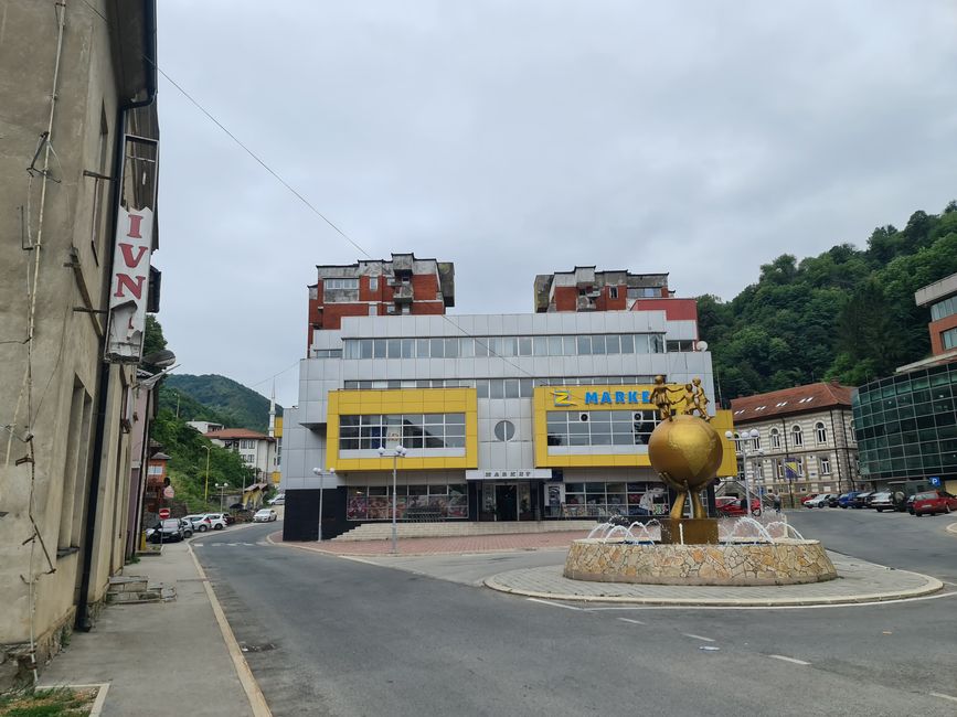 Srebrenica downtown.