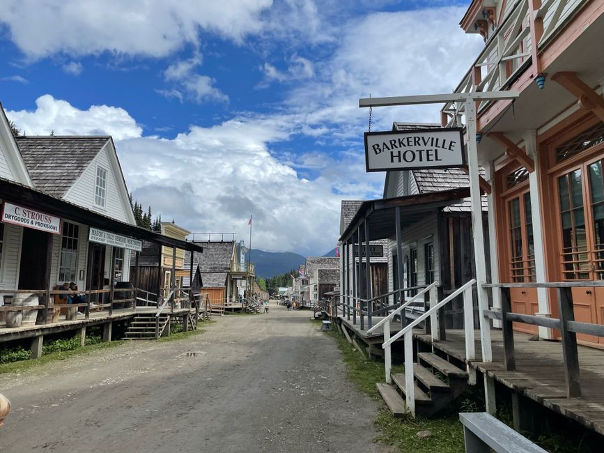 Do. 7.7.: Gold mining in Barkerville