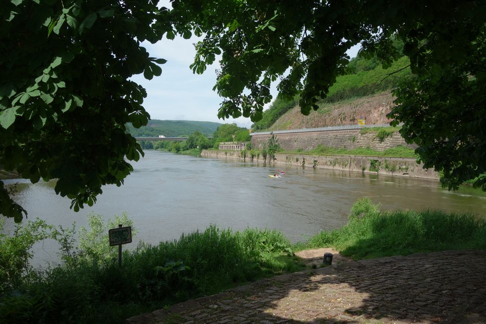 Here the Fulda (from the left) and the Werra (from the right) merge into the Weser (in the center)
