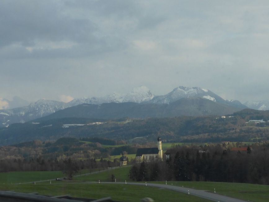 Auf der A8