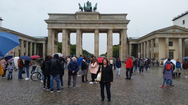 Brandenburger Tor - Brandenburg Gate Berlin