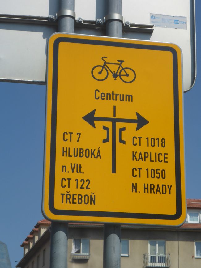 Bike path 7 takes me to the center of Budweis