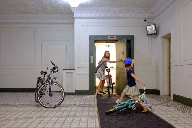 Bike tour in the hallway